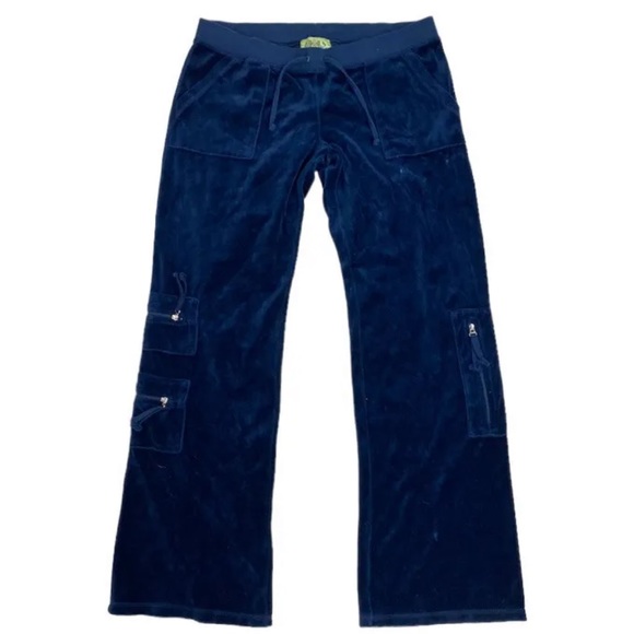 LOOKING FOR - Picture 3 of 4